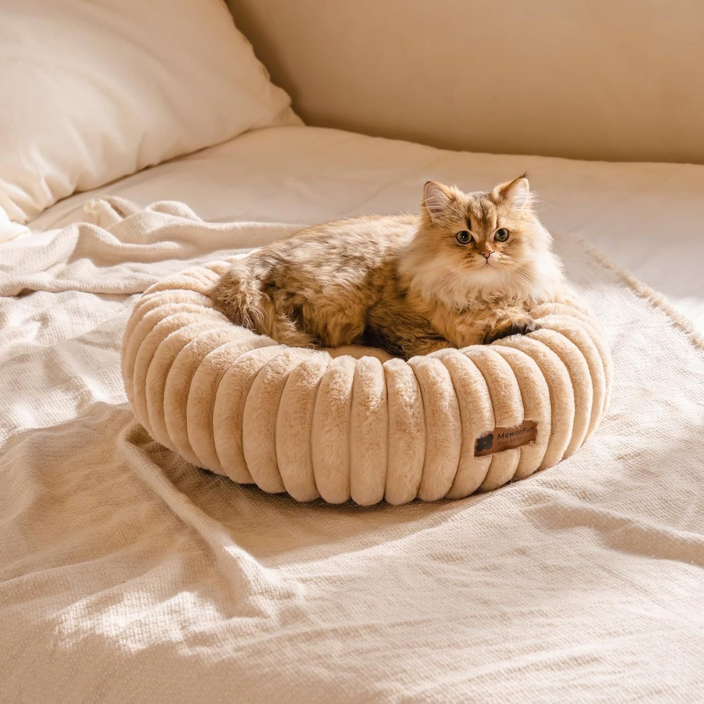 Fluffy Non-Slip Donut Calming Bed For Small Dogs and Cats