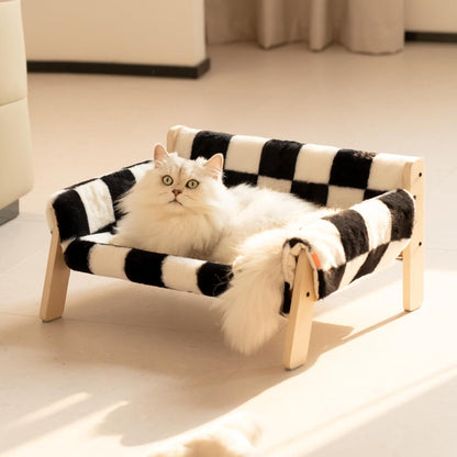 Elevated Cat Bed – Comfortable and Sturdy Raised Pet Bed for Indoor or Outdoor Use

