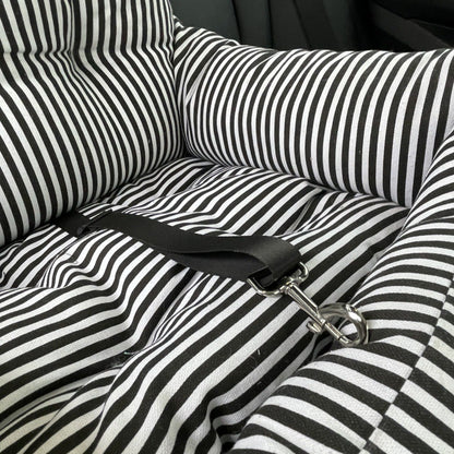 Petzaroo Striped Car Booster Nest
