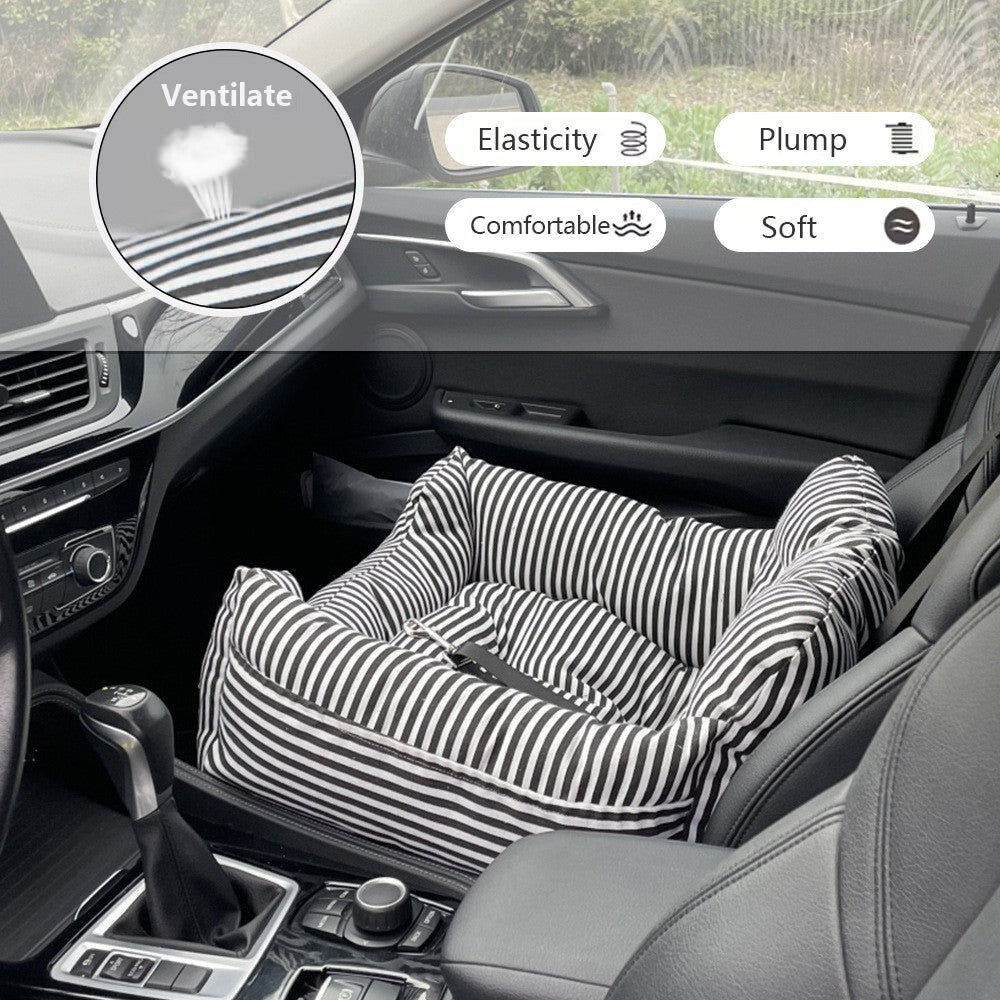 Petzaroo Striped Car Booster Nest