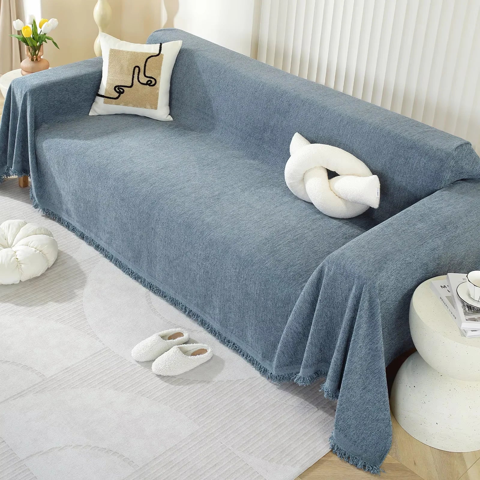 Plush Chenille Couch Cover – Elegant, Washable Sofa Slipcover for Home Decor and Pet Protection