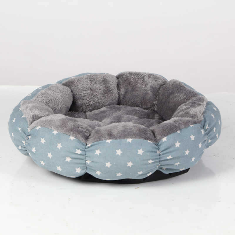 Petzaroo Calming Donut Bed For Puppy And Kitten